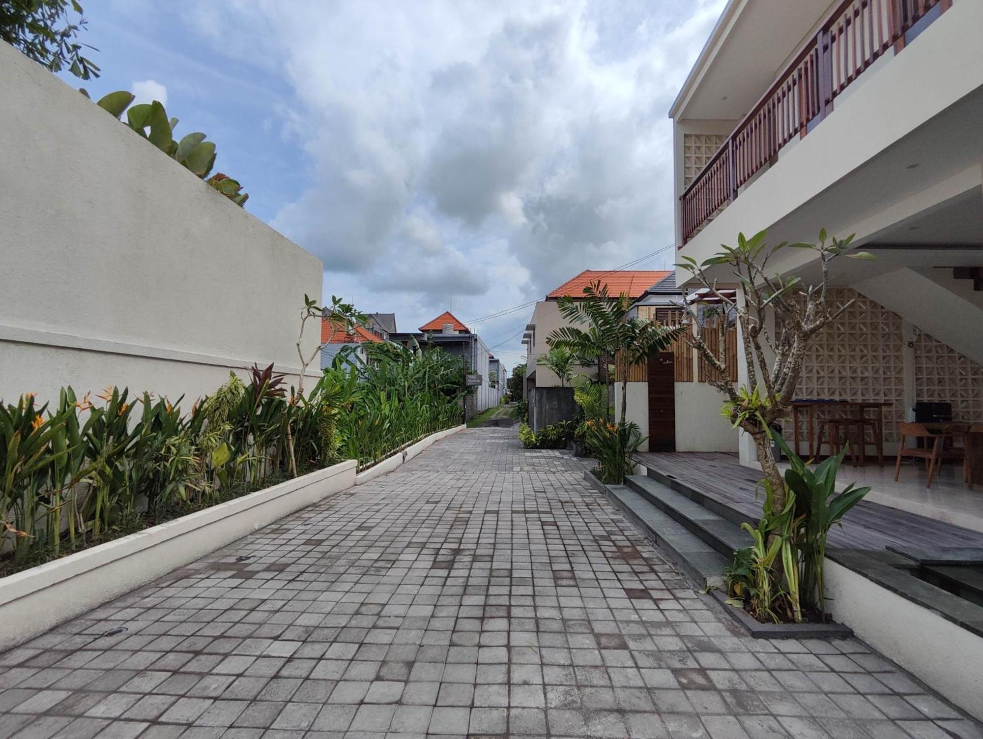 Villa Lovecho Canggu  Bagian luar foto