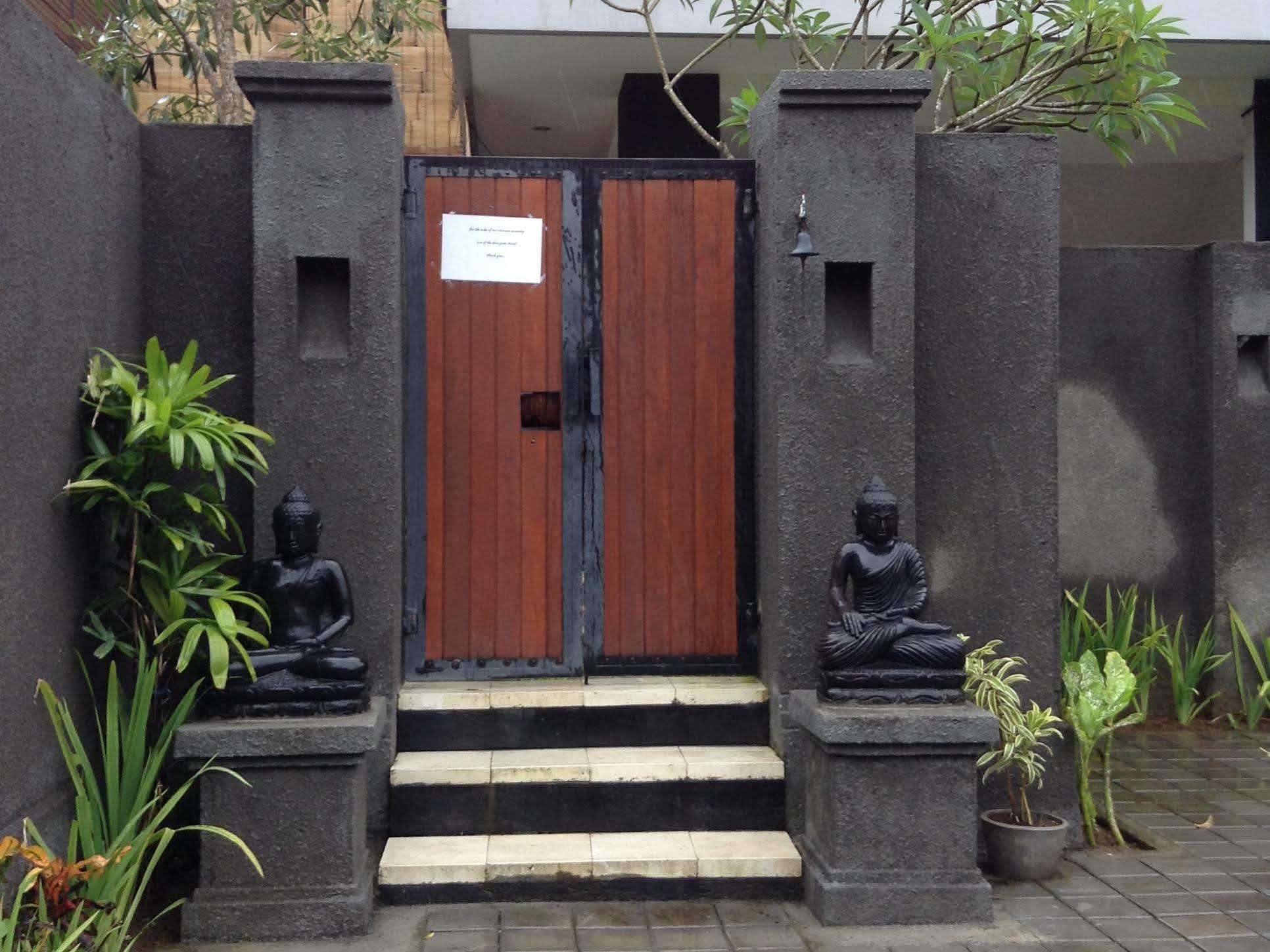 Villa Lovecho Canggu  Bagian luar foto